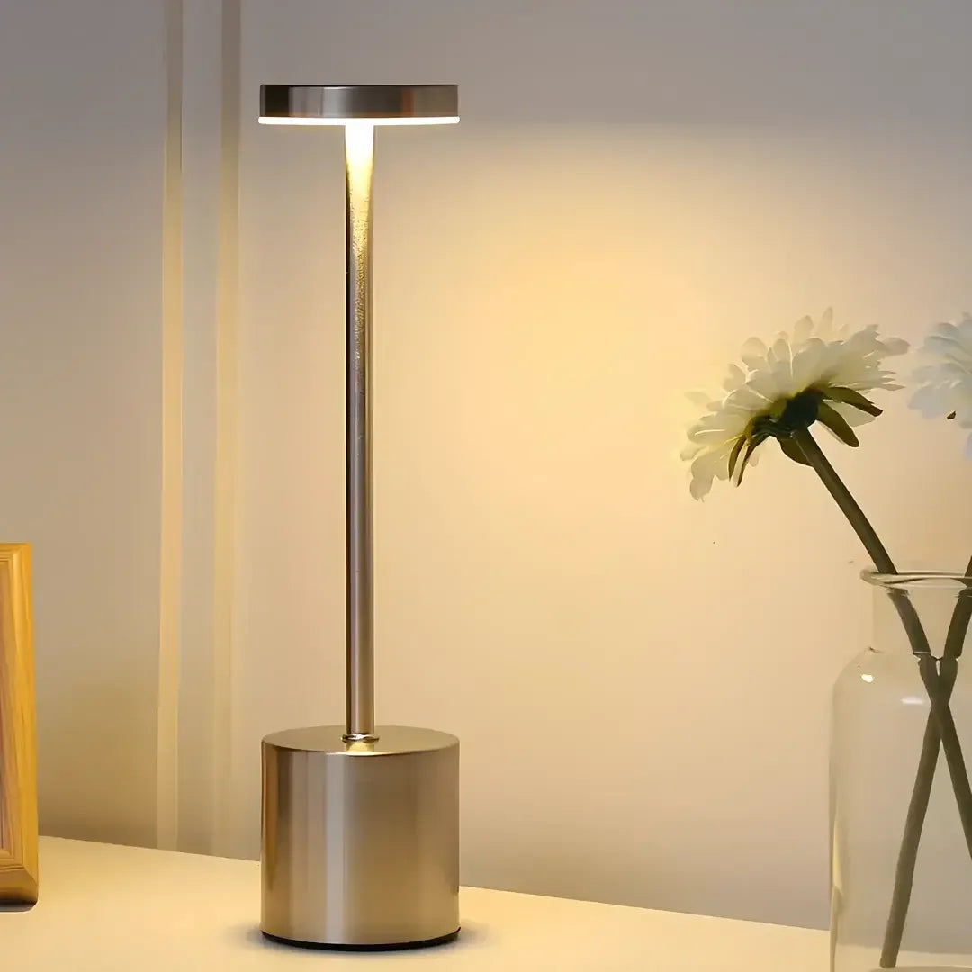 Luminária de Mesa ClassicLume - Decorelle